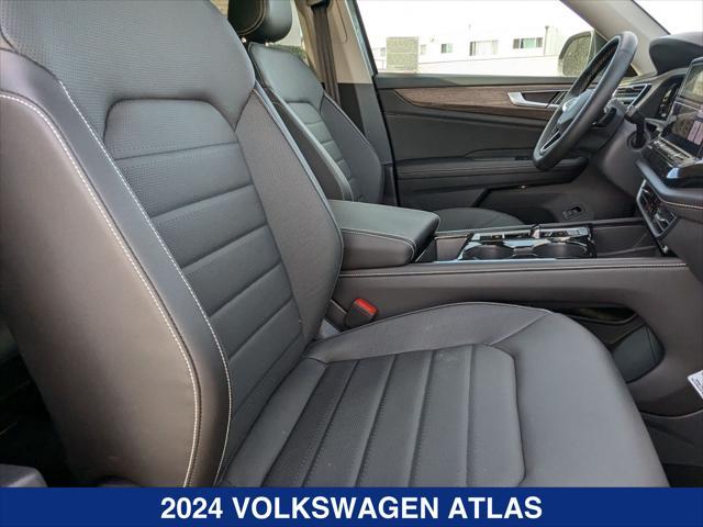 new 2024 Volkswagen Atlas car, priced at $51,841