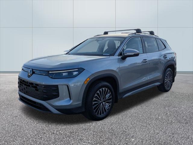 new 2025 Volkswagen Tiguan car, priced at $32,576