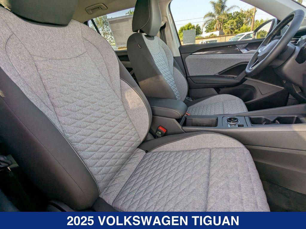 new 2025 Volkswagen Tiguan car, priced at $32,576