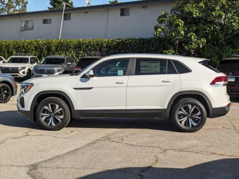 new 2024 Volkswagen Atlas car, priced at $39,040