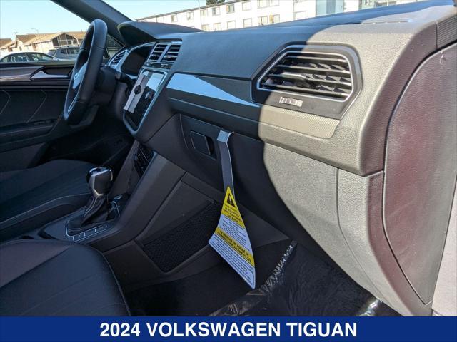 new 2024 Volkswagen Tiguan car, priced at $39,282