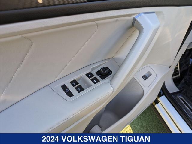 new 2024 Volkswagen Tiguan car, priced at $37,269