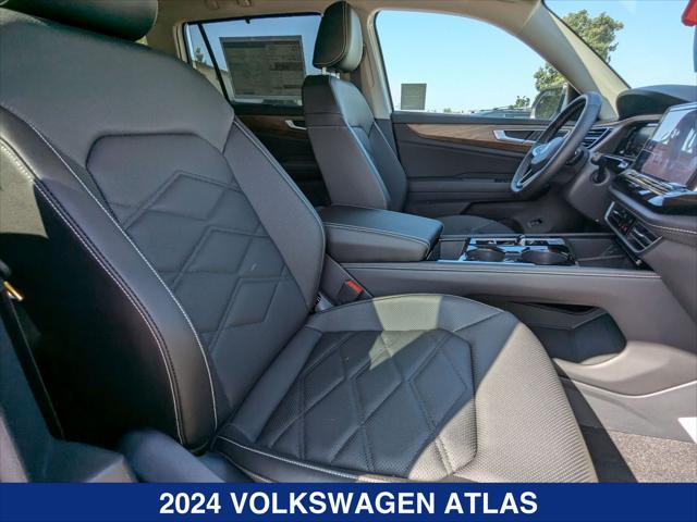 new 2024 Volkswagen Atlas car, priced at $45,316