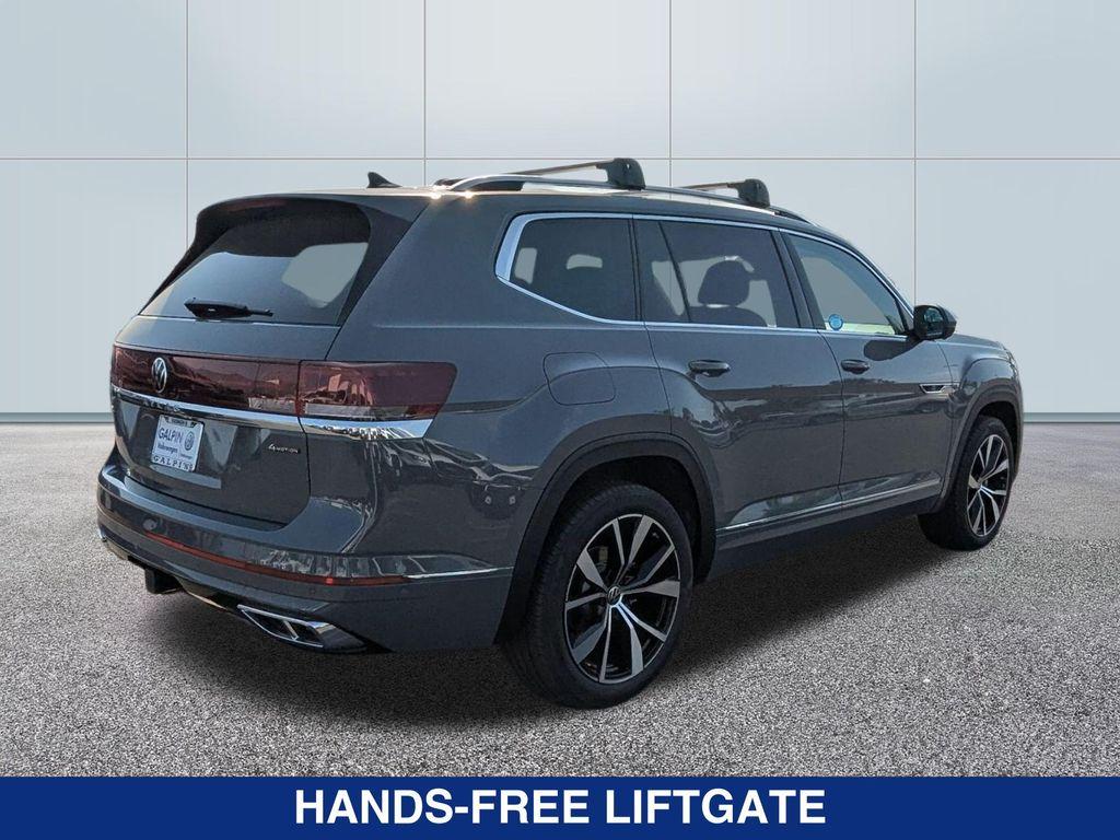 new 2025 Volkswagen Atlas car, priced at $57,376