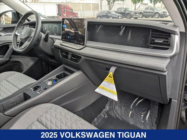 new 2025 Volkswagen Tiguan car, priced at $31,621