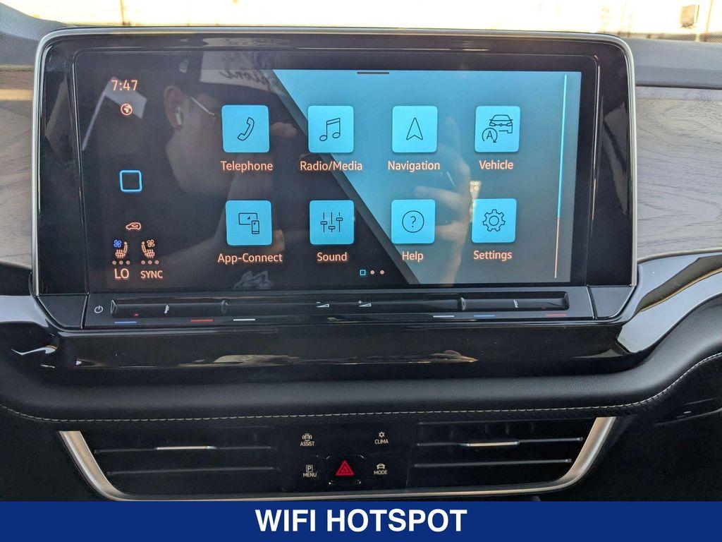 new 2026 Volkswagen Atlas car, priced at $47,603