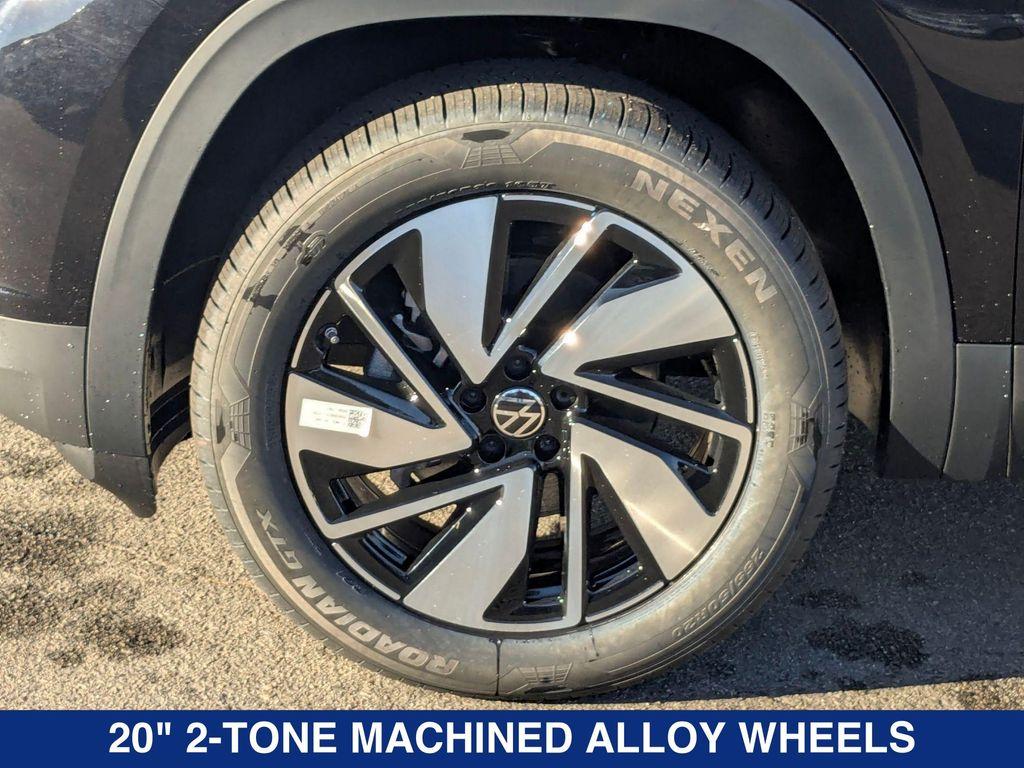 new 2026 Volkswagen Atlas car, priced at $47,603