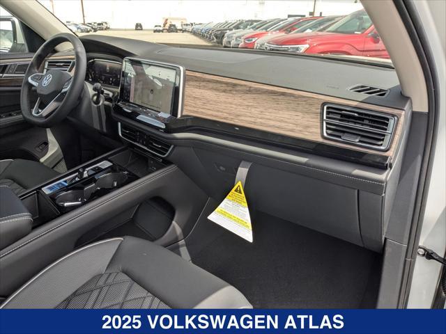 new 2025 Volkswagen Atlas car, priced at $57,549