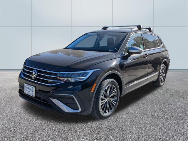 new 2024 Volkswagen Tiguan car, priced at $35,046