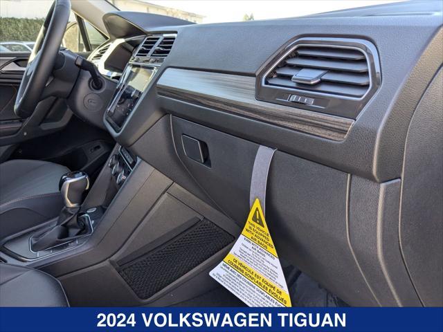 new 2024 Volkswagen Tiguan car, priced at $35,046