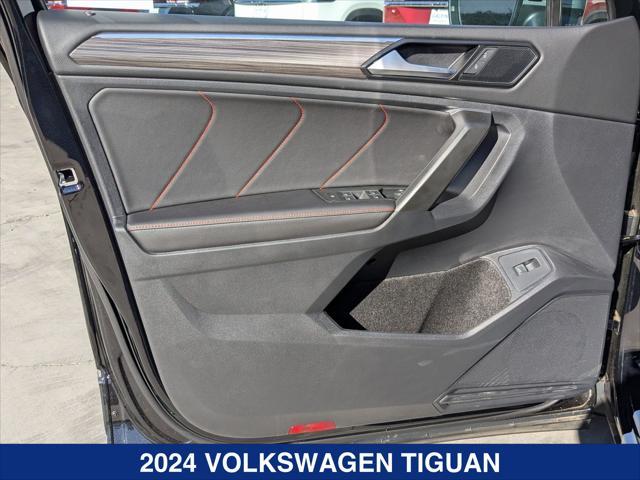 new 2024 Volkswagen Tiguan car, priced at $35,046