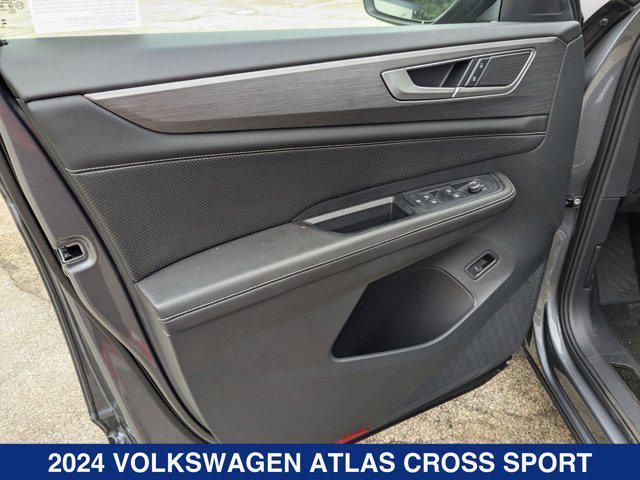 new 2024 Volkswagen Atlas car, priced at $43,953