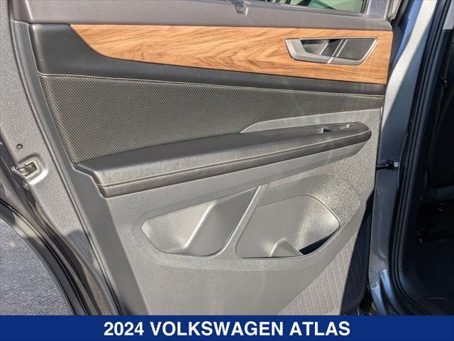 used 2024 Volkswagen Atlas car, priced at $37,600