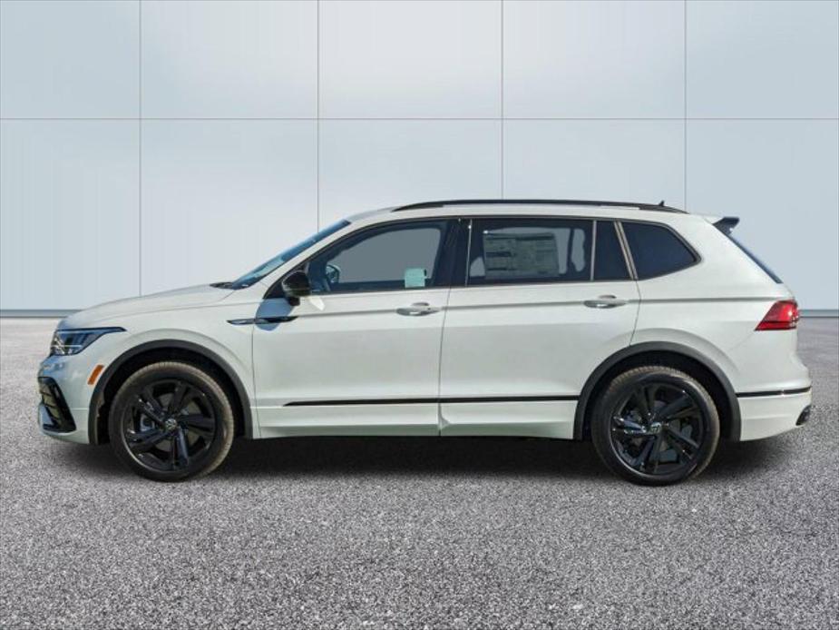 new 2024 Volkswagen Tiguan car, priced at $37,903