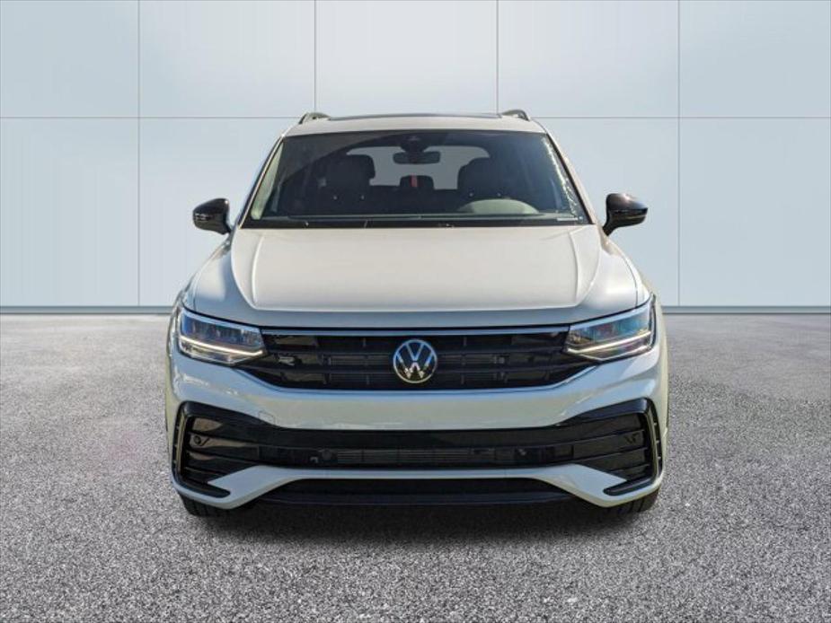 new 2024 Volkswagen Tiguan car, priced at $37,903