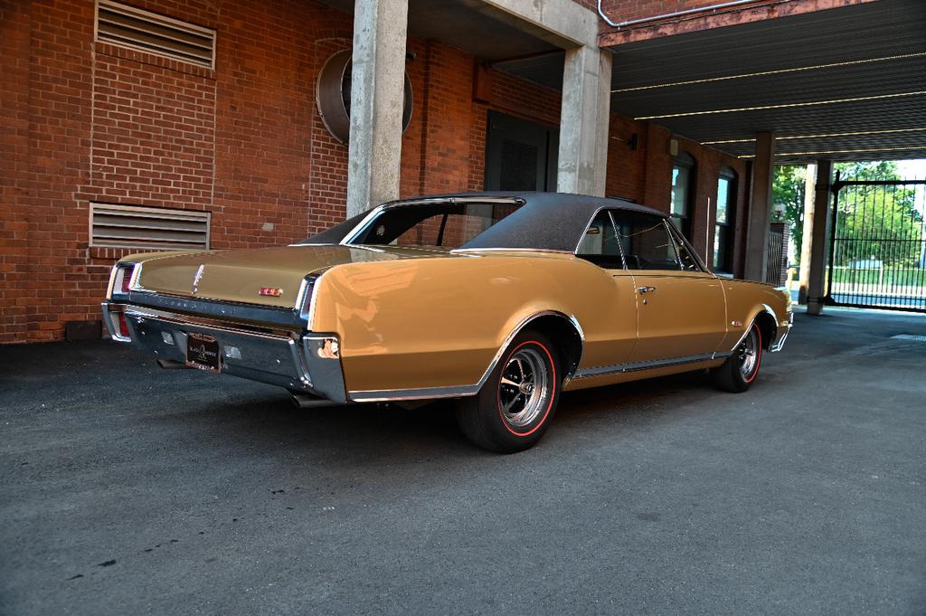 used 1967 Oldsmobile 442 car, priced at $55,000