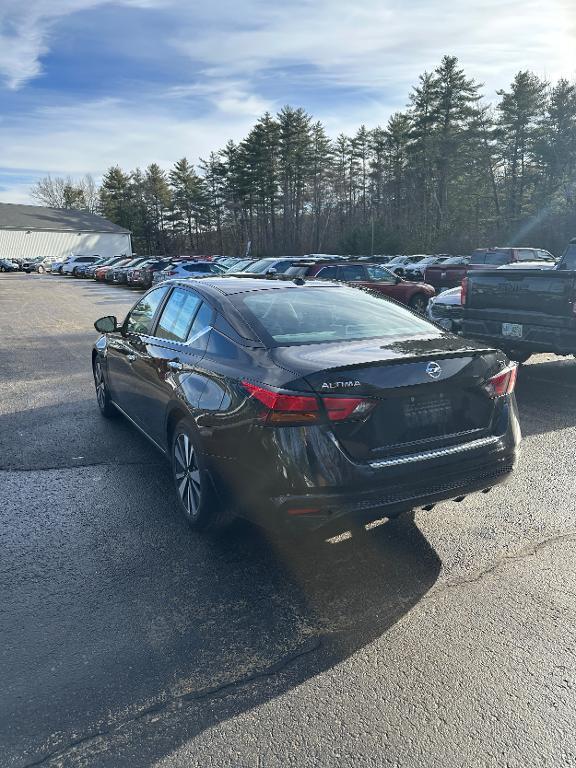 used 2021 Nissan Altima car, priced at $15,495