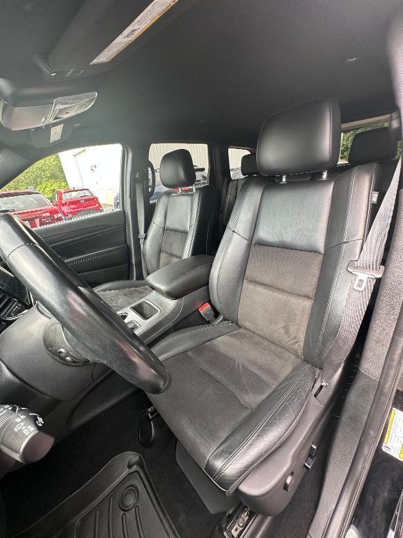used 2020 Jeep Grand Cherokee car, priced at $24,999