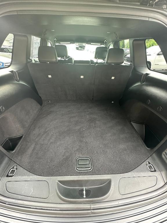 used 2020 Jeep Grand Cherokee car, priced at $24,999