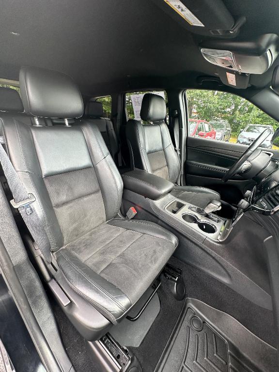 used 2020 Jeep Grand Cherokee car, priced at $24,999