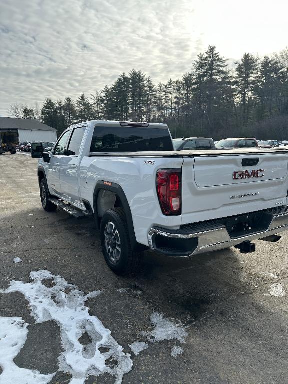 used 2021 GMC Sierra 2500 car, priced at $38,999