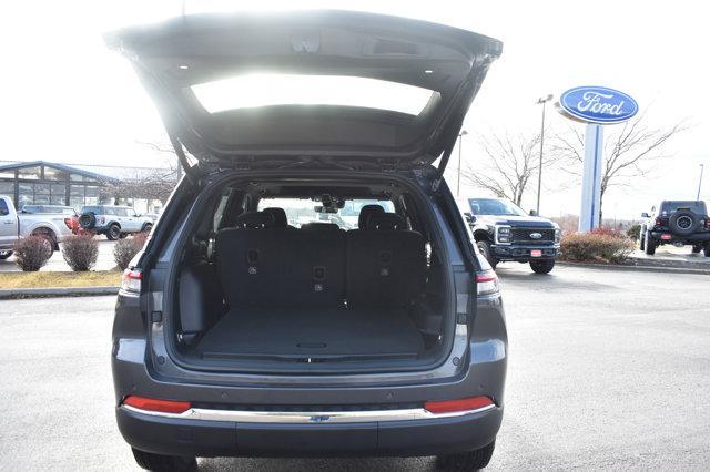 new 2025 Jeep Grand Cherokee car, priced at $42,627