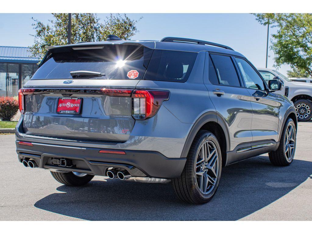 new 2025 Ford Explorer car, priced at $55,000