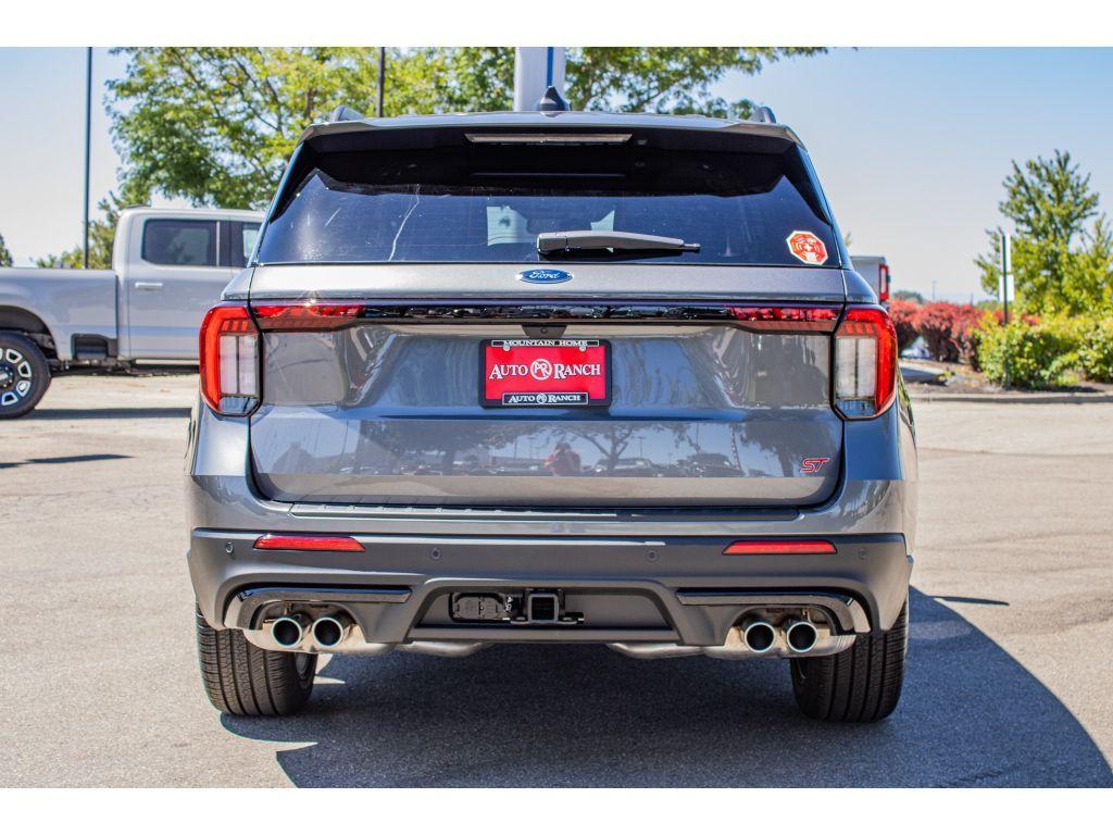 new 2025 Ford Explorer car, priced at $55,000