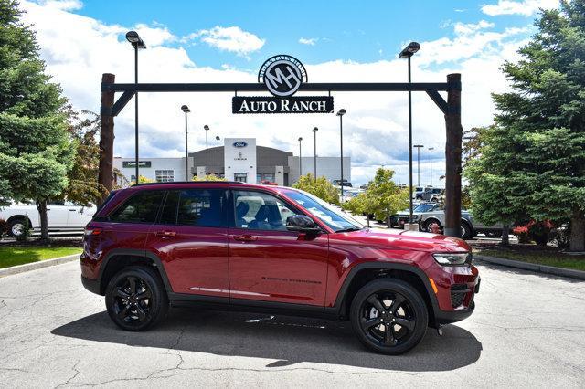 new 2024 Jeep Grand Cherokee car, priced at $44,794