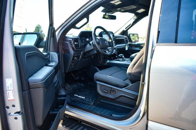 new 2025 Ford Explorer car, priced at $40,106