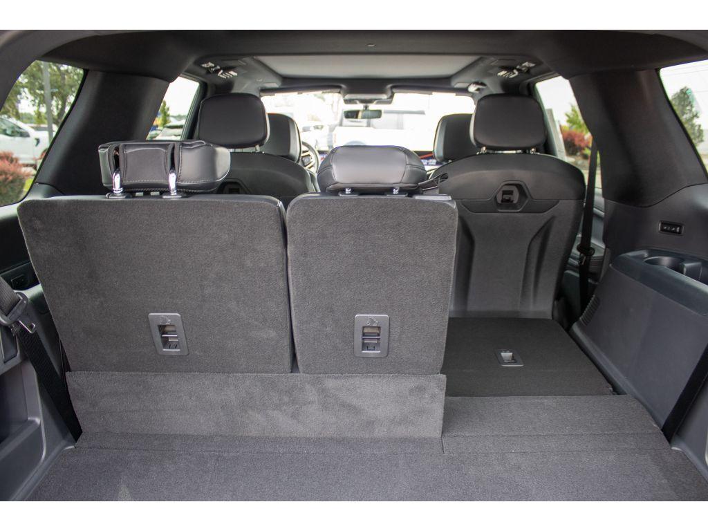 new 2025 Lincoln Navigator car, priced at $108,000