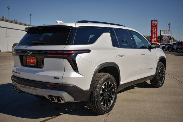 new 2025 Chevrolet Traverse car, priced at $53,999