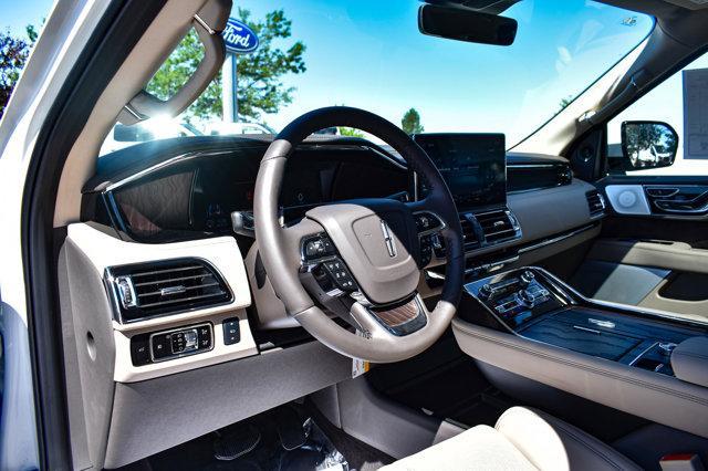 new 2024 Lincoln Navigator car, priced at $105,183