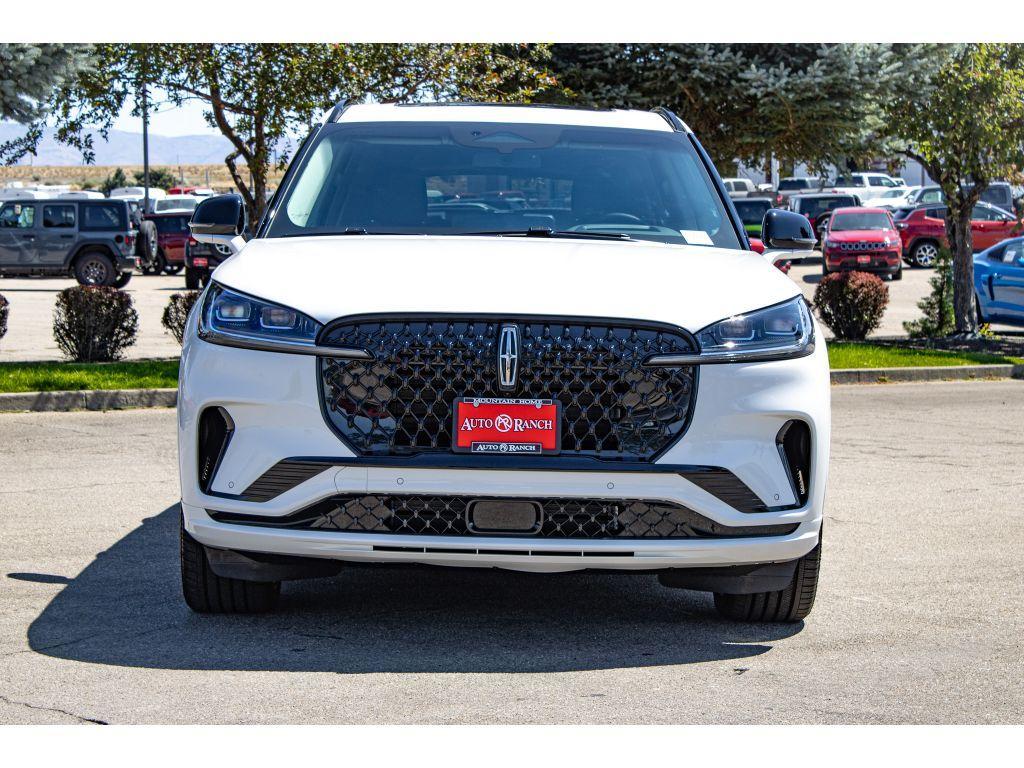 new 2025 Lincoln Aviator car, priced at $77,500