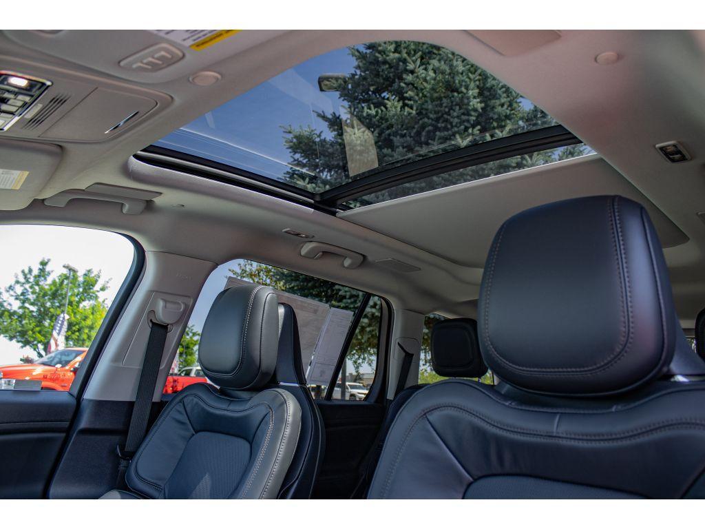 new 2025 Lincoln Aviator car, priced at $77,500