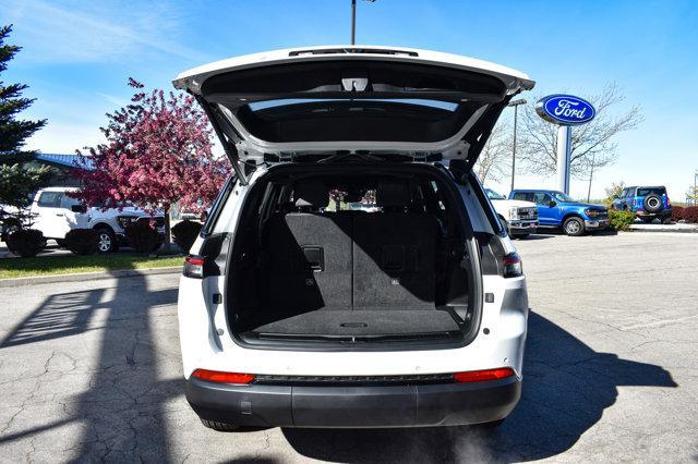 new 2024 Jeep Grand Cherokee L car, priced at $44,597