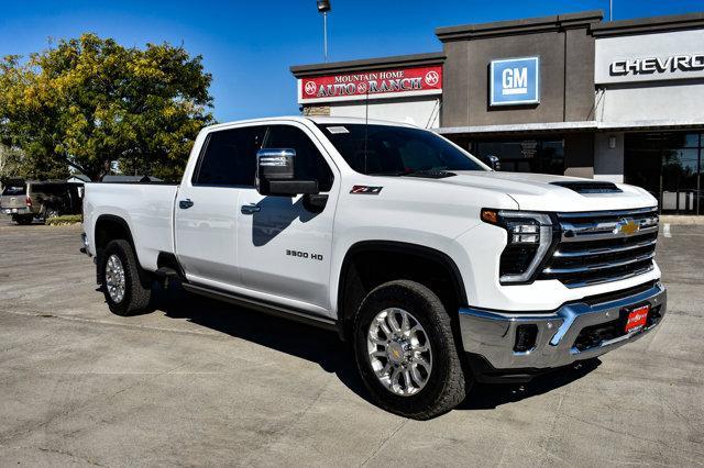 new 2025 Chevrolet Silverado 3500 car