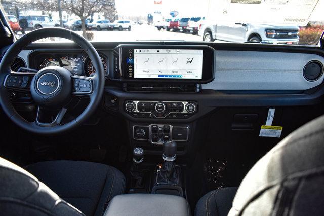 new 2025 Jeep Wrangler car, priced at $44,852