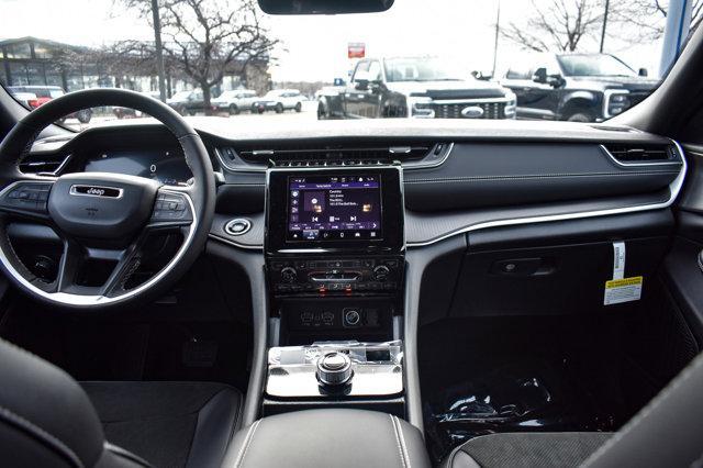 new 2025 Jeep Grand Cherokee L car, priced at $47,295