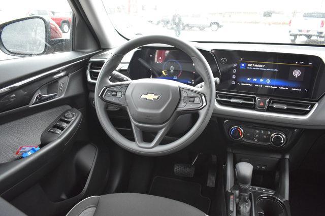 new 2025 Chevrolet TrailBlazer car, priced at $25,536