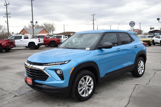 new 2025 Chevrolet TrailBlazer car, priced at $27,930