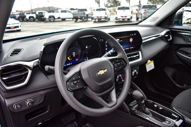 new 2025 Chevrolet TrailBlazer car, priced at $27,930