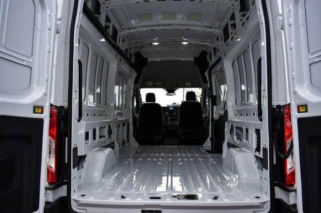 new 2024 Ford Transit-250 car