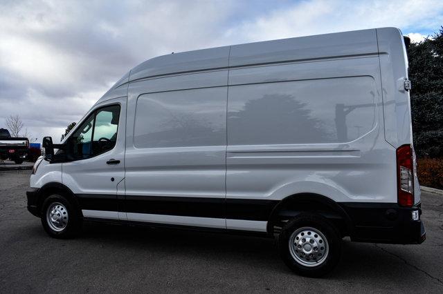 new 2024 Ford Transit-250 car