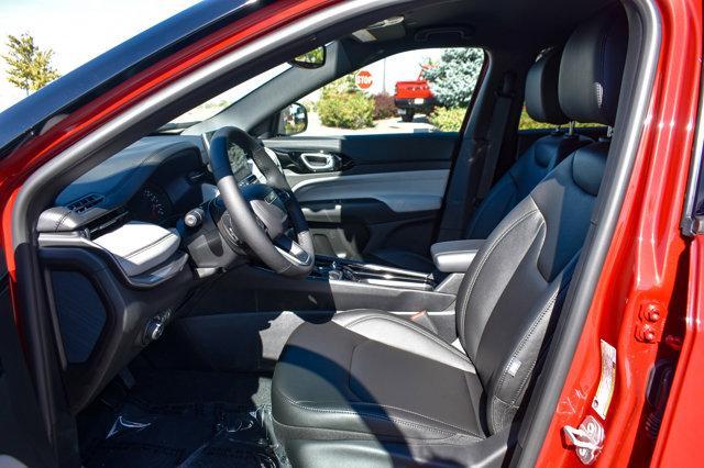 new 2025 Jeep Compass car, priced at $32,272