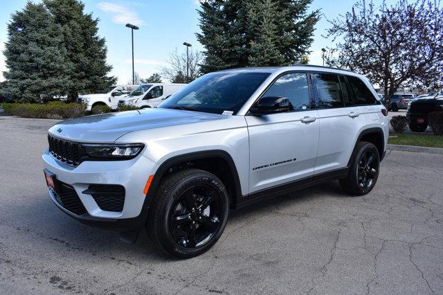 new 2024 Jeep Grand Cherokee car, priced at $44,294