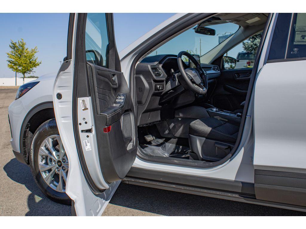 new 2025 Ford Escape car, priced at $27,000