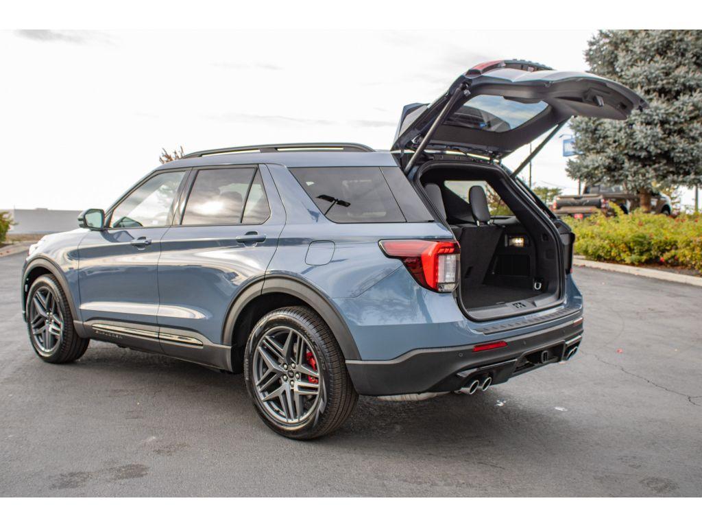 new 2026 Ford Explorer car, priced at $61,449