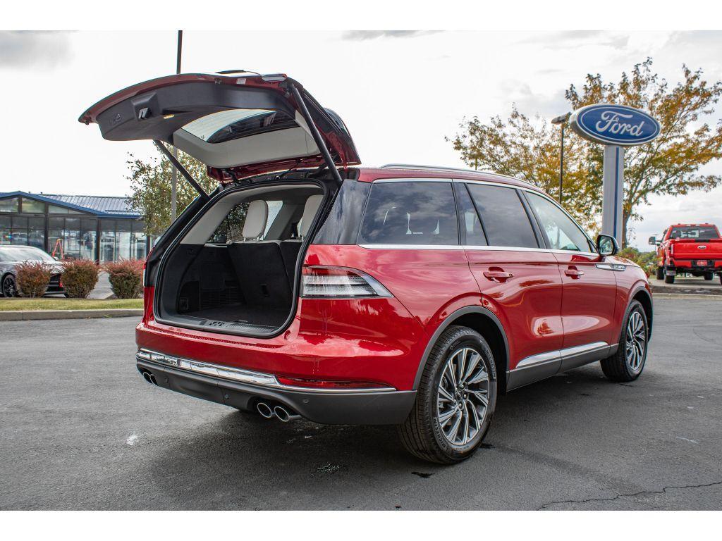new 2025 Lincoln Aviator car, priced at $59,500