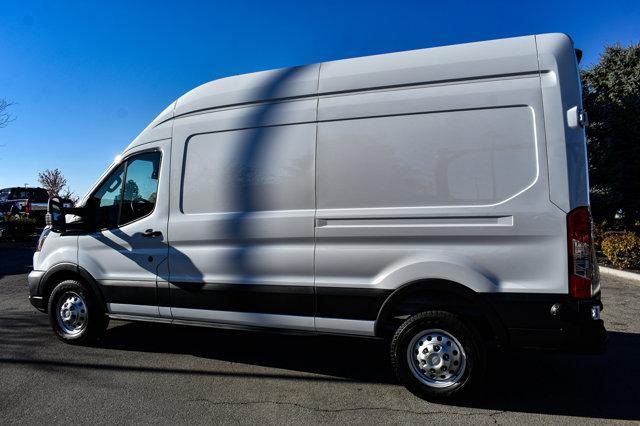 new 2024 Ford Transit-250 car